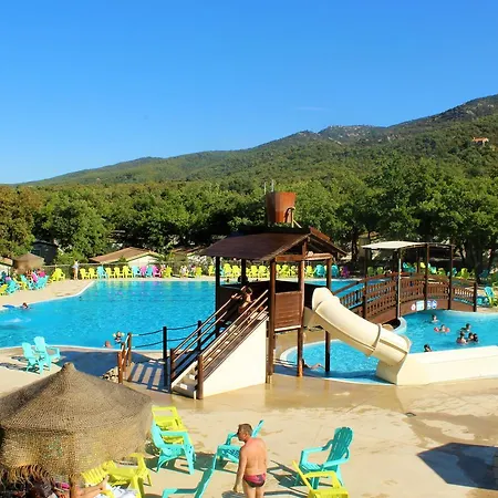 キャンピング ル ボワ フルリ 5*