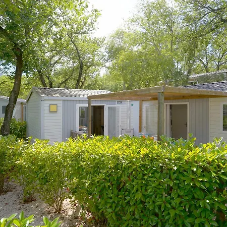 Camping Le Bois Fleuri