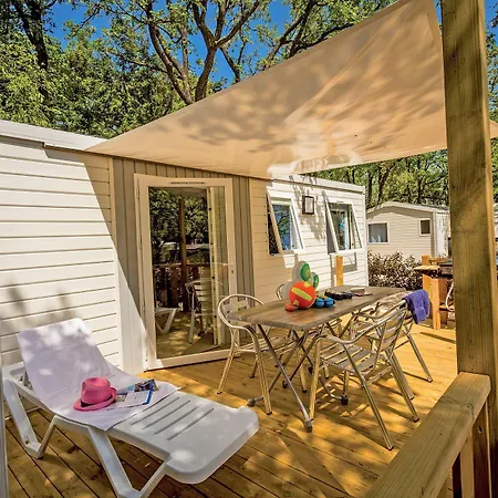 Camping Le Bois Fleuri