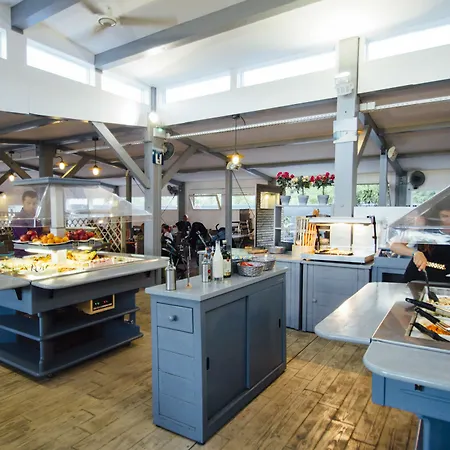 Le Bois Fleuri Camping 5*